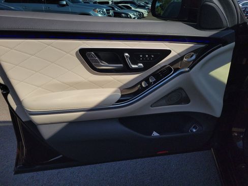 Certified 2022 Mercedes-Benz S 580 4MATIC Sedan image 21