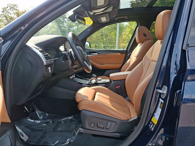 Used 2024 BMW X3 M40i w/ Parking Assistance Package AWD/4WD image 13
