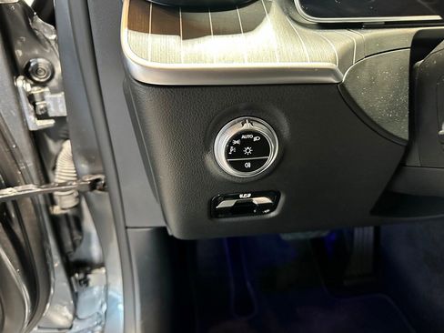 Certified 2024 Mercedes-Benz C 300 C 300 Exclusive 4MATIC image 18