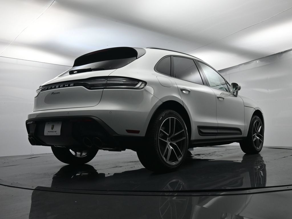Certified 2026 Porsche Macan AWD/4WD image 51