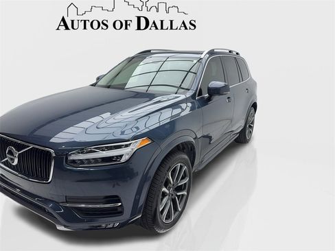 Used 2018 Volvo XC90 T5 Momentum w/ Convenience Package image 3
