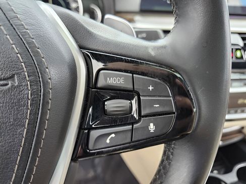 Used 2018 BMW 530e image 18