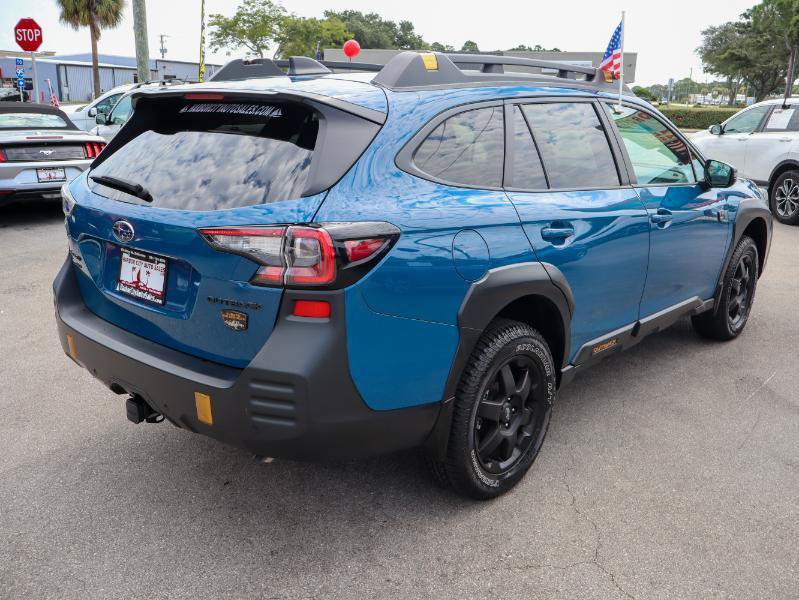 Used 2025 Subaru Outback Wilderness w/ Wilderness Package AWD/4WD image 5