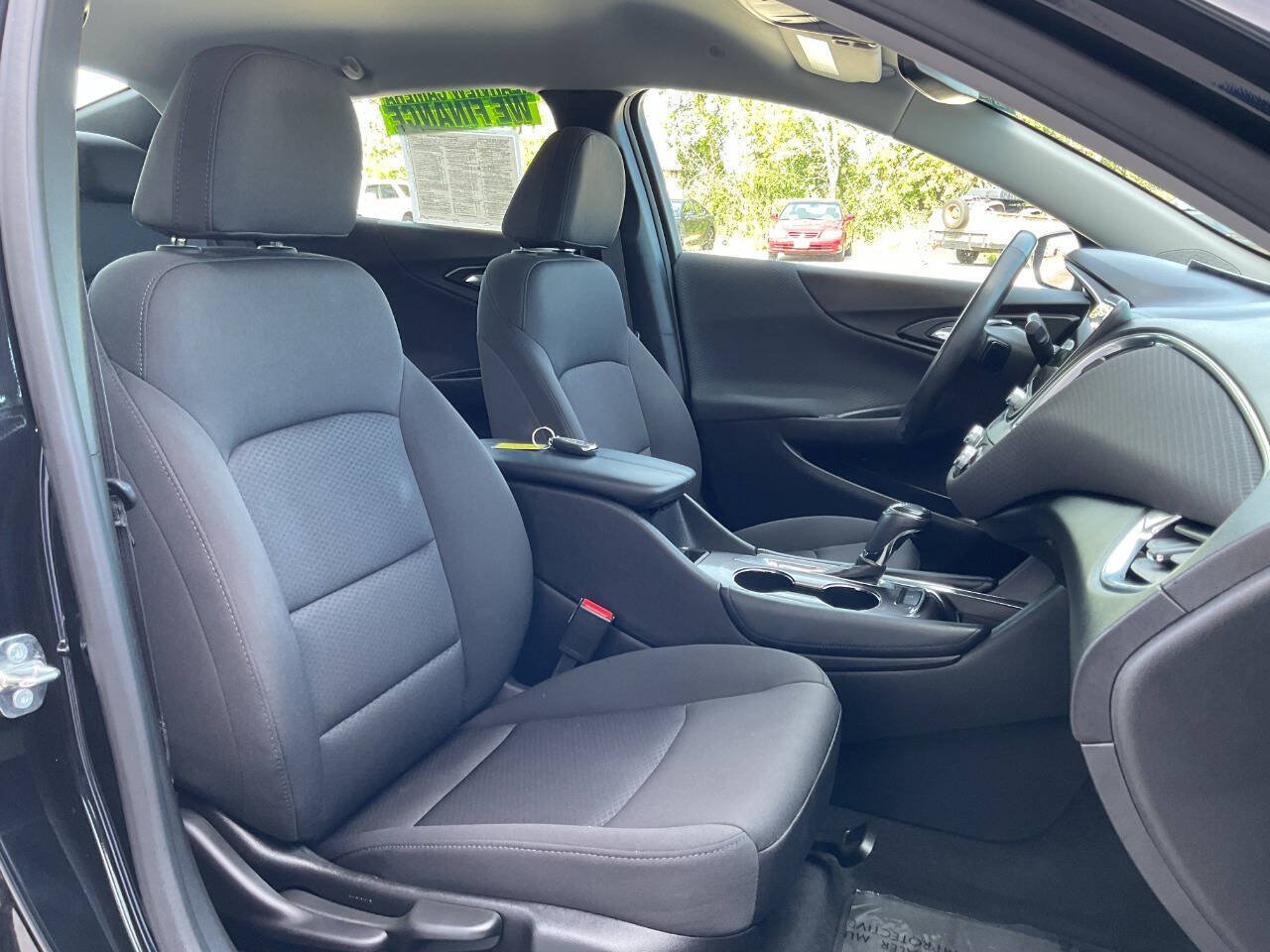 Used 2018 Chevrolet Malibu LT FWD image 42