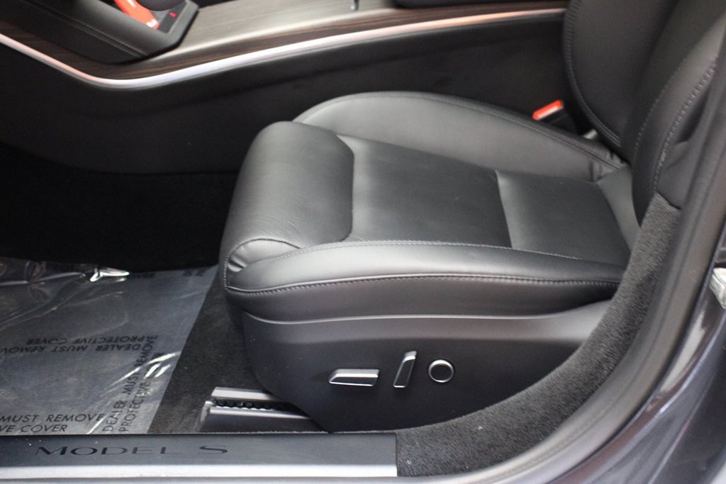 Used 2023 Tesla Model S AWD/4WD image 25