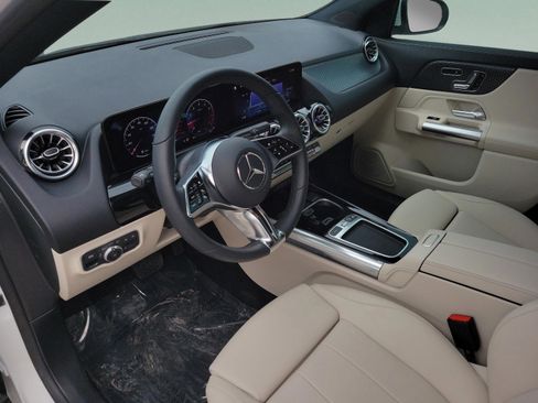 Certified 2026 Mercedes-Benz GLA 250 image 24