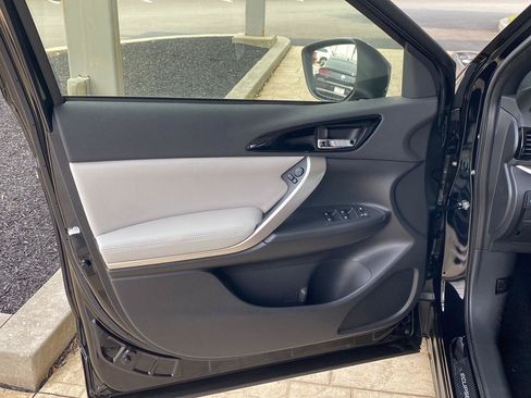 New 2026 Mitsubishi Eclipse Cross SEL AWD/4WD image 19
