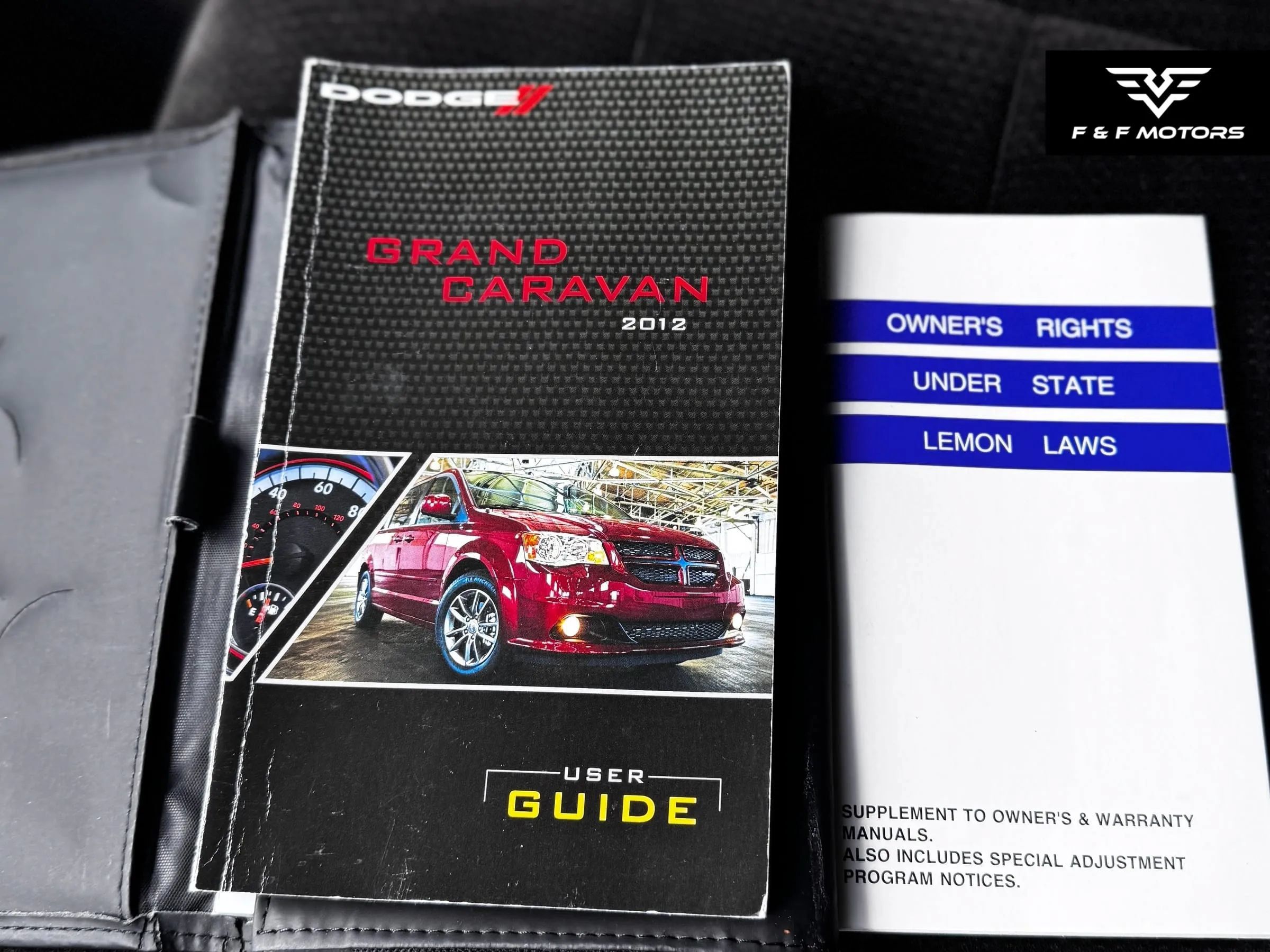 Used 2012 Dodge Grand Caravan SXT FWD image 21