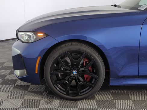 Used 2026 BMW 330i Sedan w/ M Sport Package RWD image 9