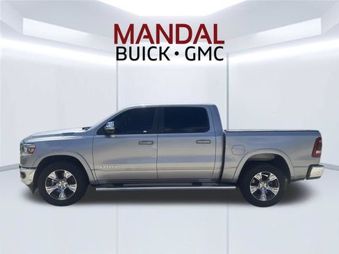 Used 2019 RAM 1500 Laramie AWD/4WD image 1