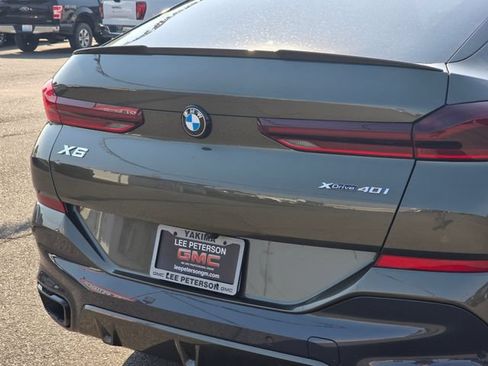 Used 2022 BMW X6 xDrive40i w/ M Sport Package AWD/4WD image 13