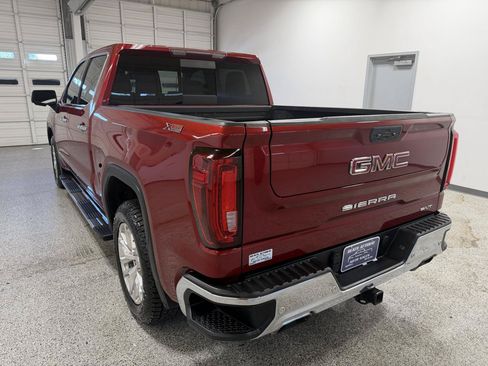 Used 2019 GMC Sierra 1500 SLT w/ SLT Premium Plus Package AWD/4WD image 8