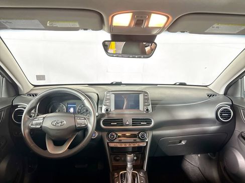 Used 2021 Hyundai Kona Limited AWD/4WD image 12
