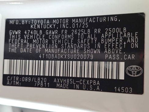 Used 2025 Toyota Camry XSE w/ Premium Plus Package image 38