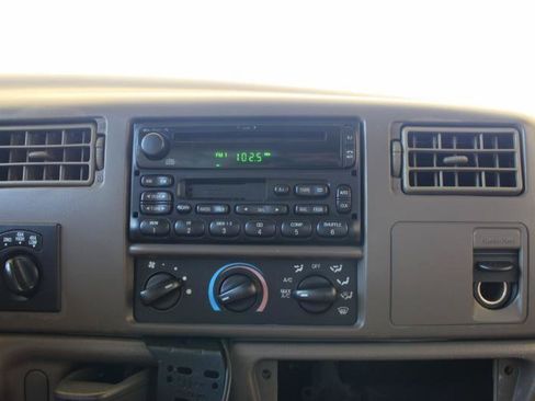 Used 2002 Ford F250 Lariat AWD/4WD image 35
