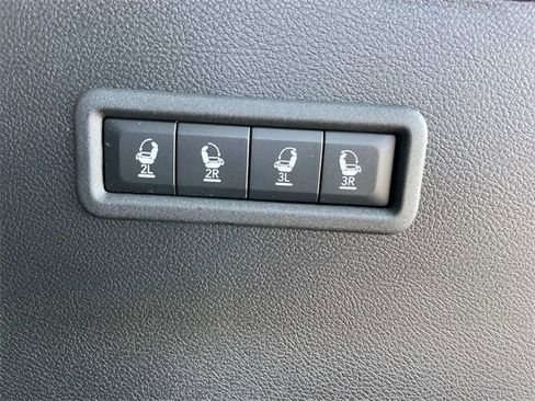 New 2024 Jeep Wagoneer Series III w/ Premium Group I image 24