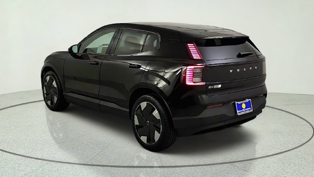 New 2026 Volvo EX30 Ultra w/ Protection Package Premier AWD/4WD image 5