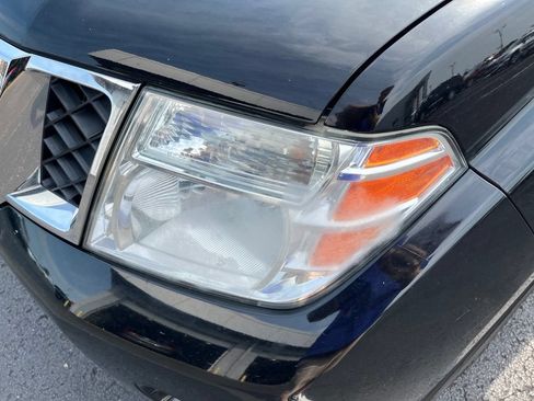 Used 2012 Nissan Pathfinder SV AWD/4WD image 13