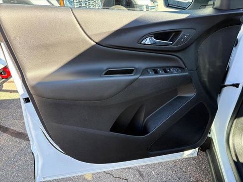 Certified 2023 Chevrolet Equinox LT w/ LPO, Floor Liner Package image 20