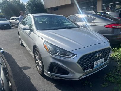 Used 2019 Hyundai Sonata SEL w/ Tech Package 02