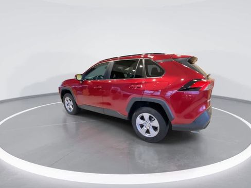 Used 2025 Toyota RAV4 XLE image 6