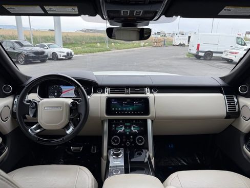 Used 2021 Land Rover Range Rover Westminster Edition image 12