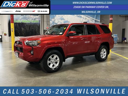 Used 2021 Toyota 4Runner SR5 Premium w/ Moonroof Package AWD/4WD image 1