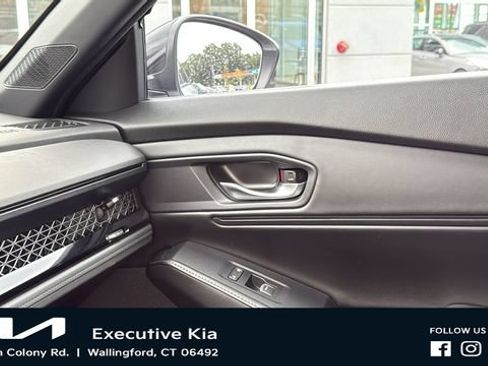 Used 2023 Honda Accord Sport image 19