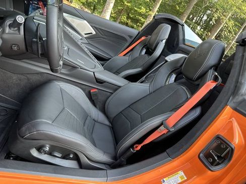 Used 2024 Chevrolet Corvette Z06 w/ Z07 Performance Package RWD image 19
