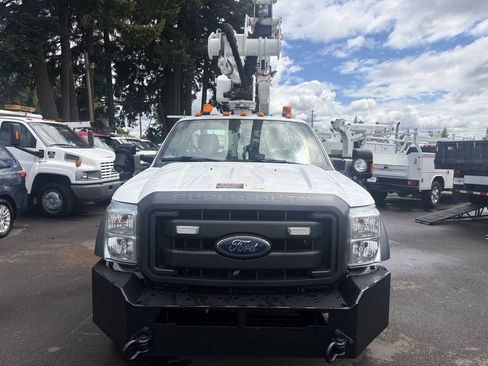 Used 2015 Ford F550 4x4 Regular Cab Super Duty w/ Power Equipment Group image 3