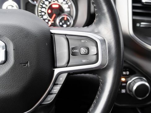 Used 2019 RAM 1500 Big Horn image 8