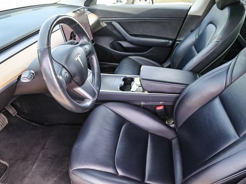 Used 2018 Tesla Model 3 Long Range RWD image 20
