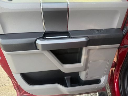 Used 2016 Ford F150 XLT w/ Equipment Group 302A Luxury image 19