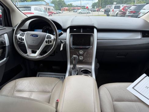 Used 2014 Ford Edge SEL w/ Equipment Group 205A FWD image 9