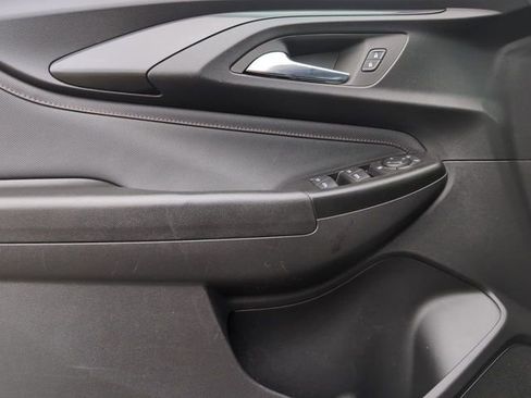 Certified 2022 Chevrolet TrailBlazer RS w/ Convenience Package image 20