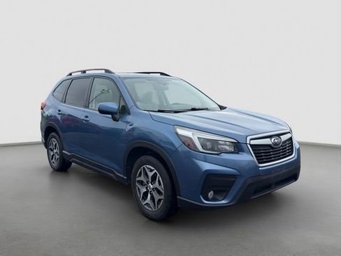 Used 2021 Subaru Forester Premium AWD/4WD image 8