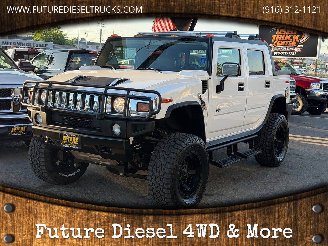 Used 2005 HUMMER H2 SUT w/ Preferred Equipment Group AWD/4WD image 1