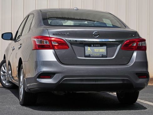 Used 2019 Nissan Sentra SV w/ All Weather Package FWD image 5