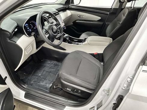 Used 2022 Hyundai Tucson SEL FWD image 11