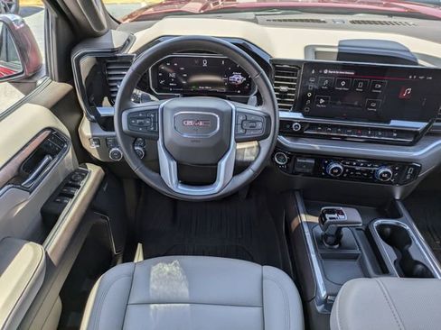 Used 2026 GMC Sierra 1500 SLT w/ SLT Premium Plus Package AWD/4WD image 17