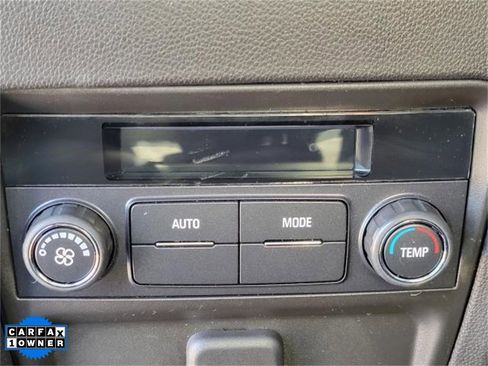 Used 2024 Buick Enclave Essence w/ Experience Buick Package image 17