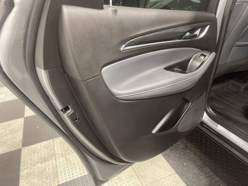Used 2024 Buick Enclave Essence w/ Sport Touring Edition image 15