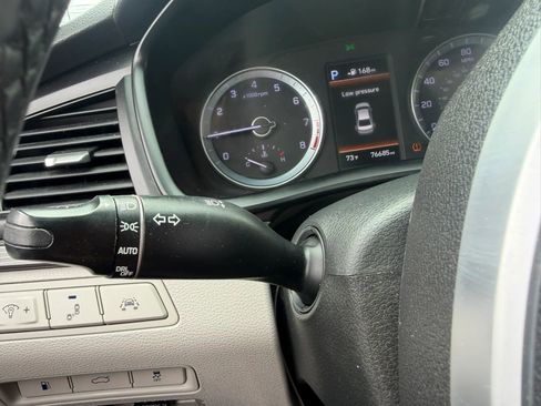 Used 2018 Hyundai Sonata Limited w/ Ultimate Package 07 FWD image 15