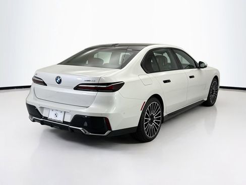 New 2026 BMW i7 eDrive50 w/ Executive Package image 5