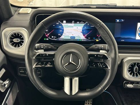 Used 2025 Mercedes-Benz G 550 image 13