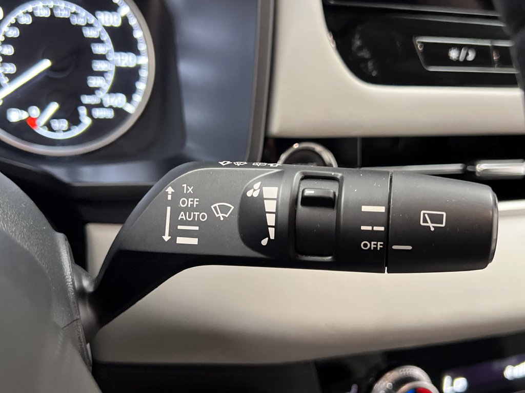 Used 2025 Mitsubishi Outlander SE AWD/4WD image 57
