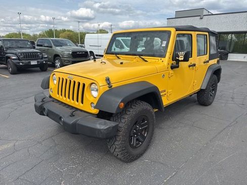 Used 2015 Jeep Wrangler Unlimited Sport AWD/4WD image 3