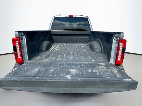 Used 2023 Ford F250 XLT w/ XLT Premium Package AWD/4WD image 29