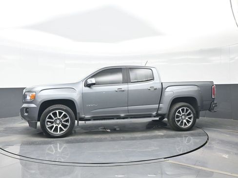 Used 2020 GMC Canyon Denali image 3