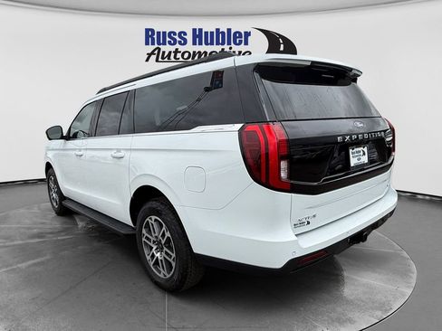 Used 2026 Ford Expedition Max Active AWD/4WD image 3